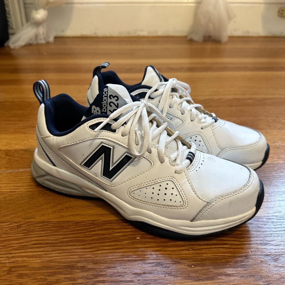 New balance 623 white/navy sneakers, US men’s size 8